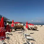 克斯廷宾馆 *