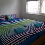 公寓 克斯廷宾馆 *